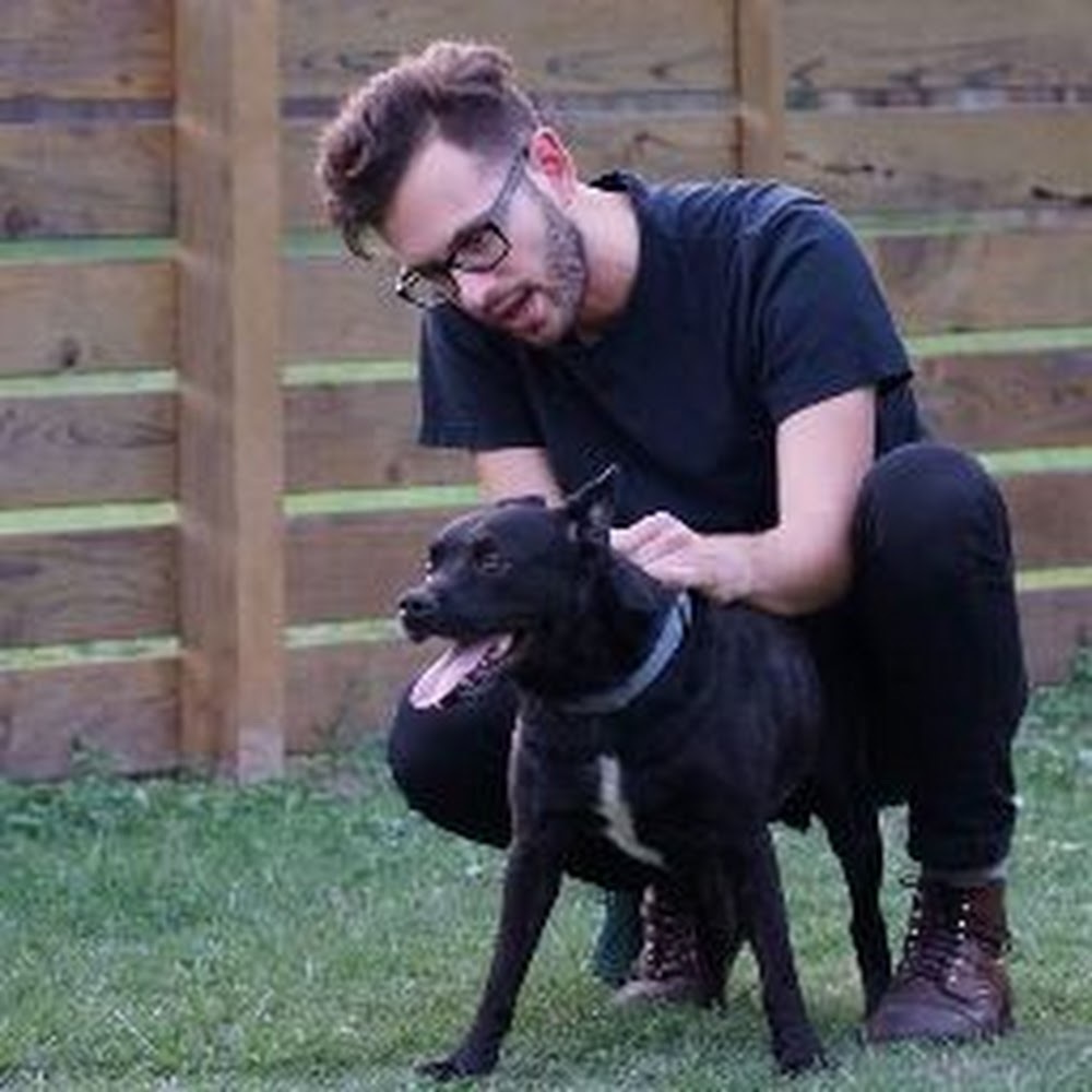 Meet your Posher, Zach